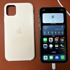 iPhone 11 128GB - Excellent condition!